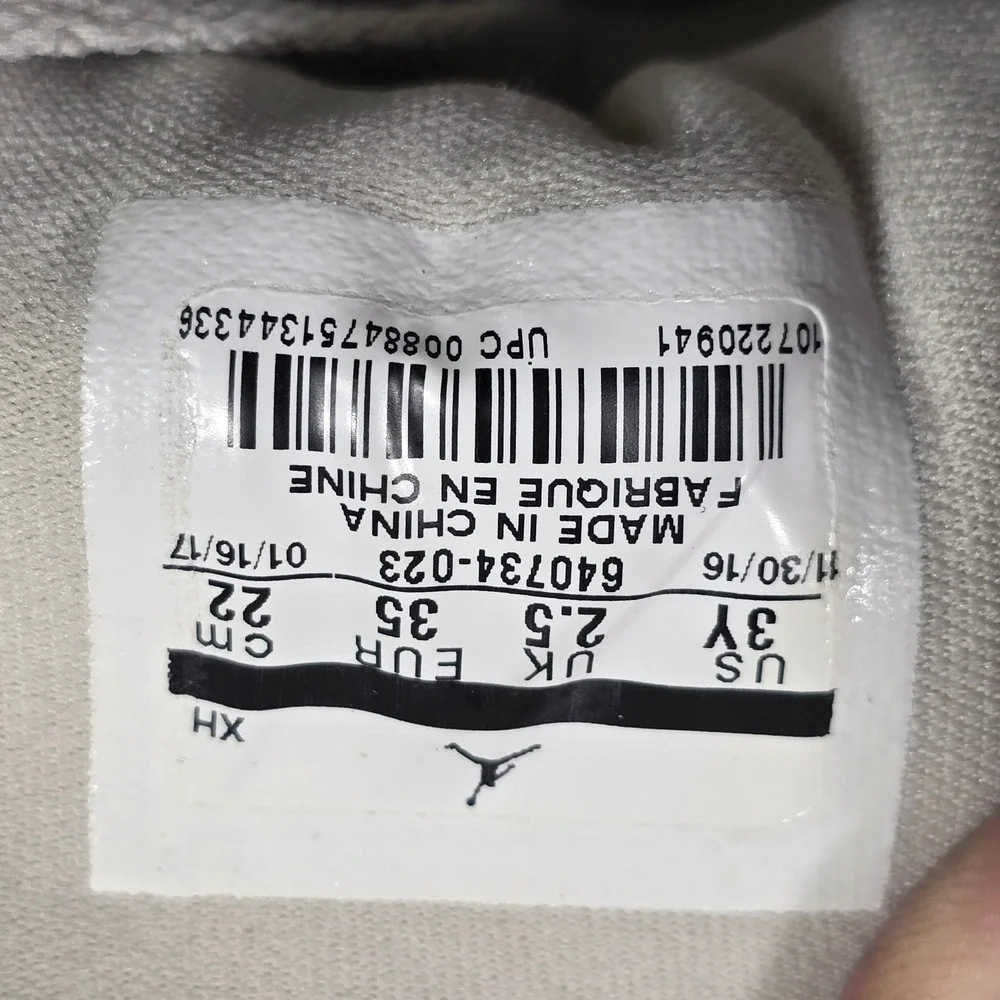 Nike Air Jordan 1 Mid Shoes‎ Kids 3Y Light Bone Metallic Gold 640734-023  Suede